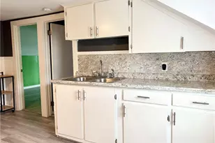 510 Bernon St, Woonsocket, RI 02895 - Photo 12