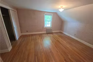 7 Wilton Ave, Pawtucket, RI 02861 - Photo 10