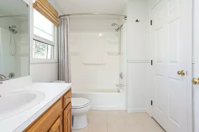 66 Center Avenue, Middletown, RI 02842 - Photo 18