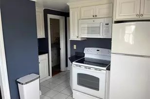 249 Tuckerman Ave, Middletown, RI 02842 - Photo 24