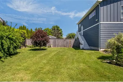 97 Eustis Avenue #2, Newport, RI 02840 - Photo 20