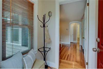 16 Evergreen Street, Barrington, RI 02806 - Photo 4