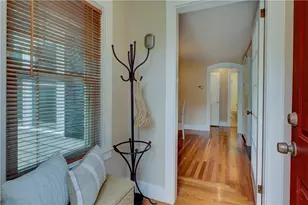 16 Evergreen St, Barrington, RI 02806 - Photo 4