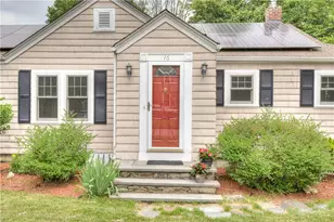 16 Evergreen St, Barrington, RI 02806 - Photo 2