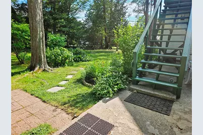 55 Lexington Avenue, North Providence, RI 02904 - Photo 16