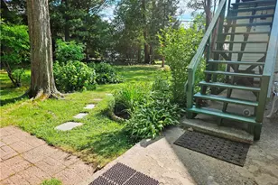 55 Lexington Ave, North Providence, RI 02904 - Photo 16