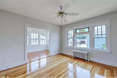 181 Saratoga Avenue, Pawtucket, RI 02861 - Photo 4