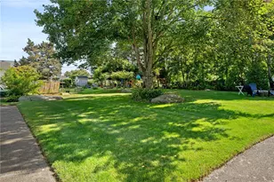 9 Woodlund Ave, Westerly, RI 02891 - Photo 36