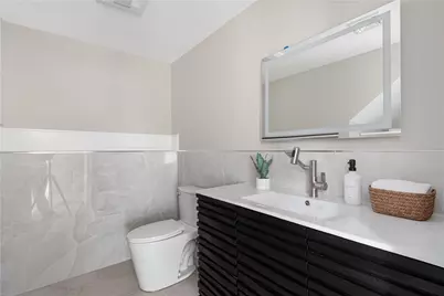 43 12th Street #B, Providence, RI 02906 - Photo 30