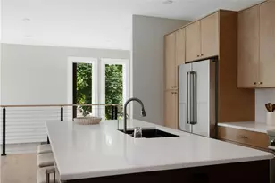 43 12th St, Providence, RI 02906 - Photo 18