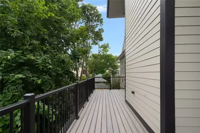 43 12th Street #A, Providence, RI 02906 - Photo 32