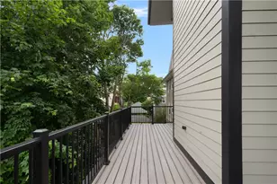 43 12th St, Providence, RI 02906 - Photo 32
