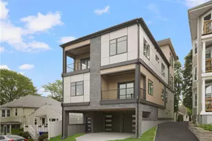 43 12th St, Providence, RI 02906 - Photo 2