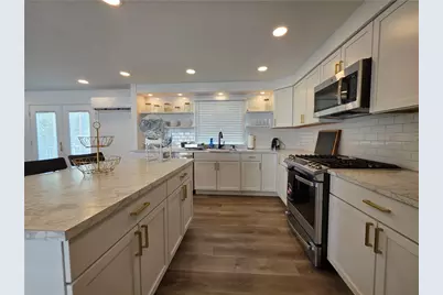 39 Allendale Avenue, North Providence, RI 02911 - Photo 10