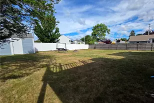 39 Allendale Ave, North Providence, RI 02911 - Photo 2