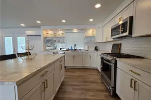 39 Allendale Ave, North Providence, RI 02911 - Photo 10