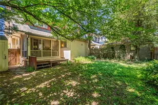 11 Grotto Ave, Providence, RI 02906 - Photo 32