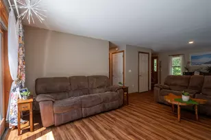 22 Ridgewood Dr, Scituate, RI 02857 - Photo 8