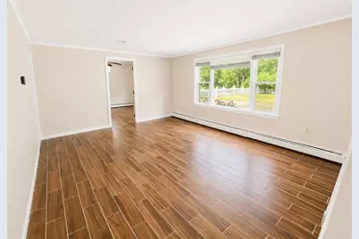 77 Victoria Street, Johnston, RI 02919 - Photo 6