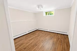 77 Victoria St, Johnston, RI 02919 - Photo 8