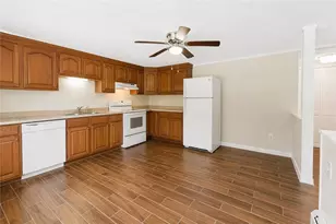 77 Victoria St, Johnston, RI 02919 - Photo 4