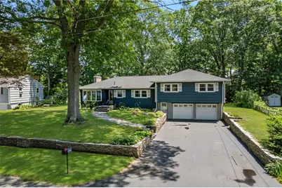 103 Birchwood Drive, North Kingstown, RI 02852 - Photo 2