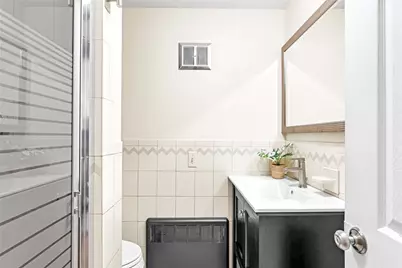 56 Middle Highway, Barrington, RI 02806 - Photo 18