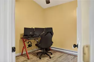 167 Northup St, Warwick, RI 02889 - Photo 6