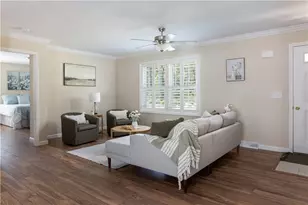 228 Chickadee Ln, South Kingstown, RI 02879 - Photo 4