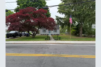 512 Woonasquatucket Avenue, North Providence, RI 02911 - Photo 2