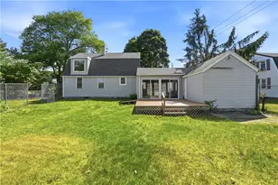 512 Woonasquatucket Ave, North Providence, RI 02911 - Photo 6