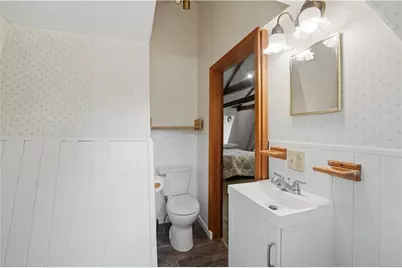512 Woonasquatucket Avenue, North Providence, RI 02911 - Photo 32