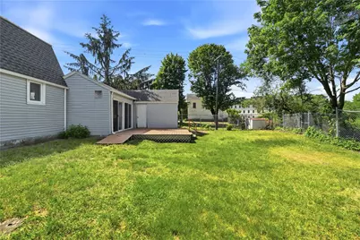 512 Woonasquatucket Avenue, North Providence, RI 02911 - Photo 40