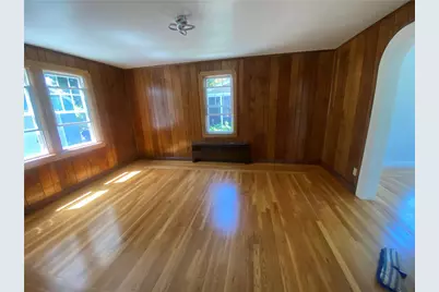 40 Amhert Avenue, Pawtucket, RI 02860 - Photo 12
