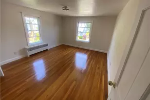 40 Amhert Ave, Pawtucket, RI 02860 - Photo 20