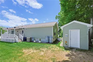 65 Lark Ln, Tiverton, RI 02878 - Photo 28