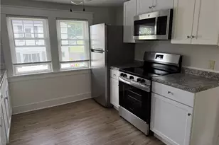 9 Butler St, Newport, RI 02840 - Photo 6