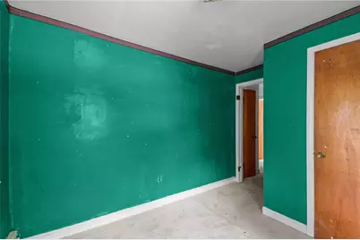 119 Rounds Avenue, East Providence, RI 02915 - Photo 10