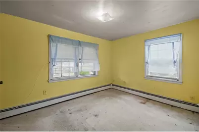119 Rounds Avenue, East Providence, RI 02915 - Photo 8