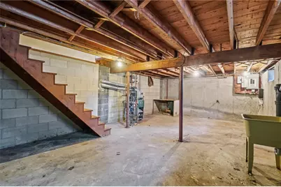 119 Rounds Avenue, East Providence, RI 02915 - Photo 14