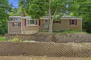 27 Royal Ave, Cranston, RI 02920 - Photo 1