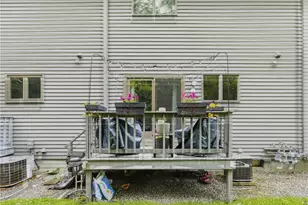 435 Scituate Ave, Cranston, RI 02921 - Photo 28