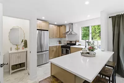 435 Scituate Avenue #2C, Cranston, RI 02921 - Photo 8