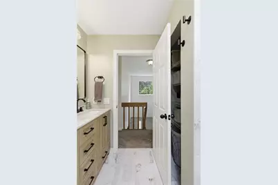 435 Scituate Avenue #2C, Cranston, RI 02921 - Photo 18
