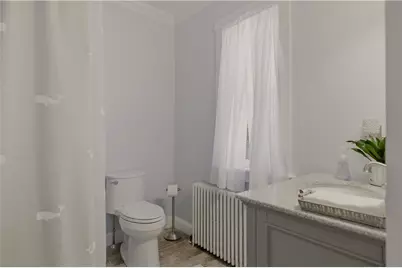 24 Thurston Avenue, Newport, RI 02840 - Photo 14
