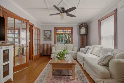 24 Thurston Avenue, Newport, RI 02840 - Photo 10