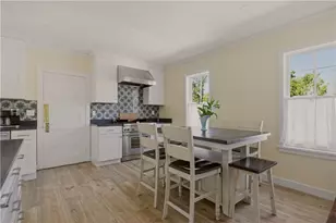 24 Thurston Ave, Newport, RI 02840 - Photo 20