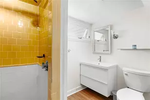 172 Eustis Ave, Newport, RI 02840 - Photo 26