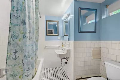 172 Eustis Avenue, Newport, RI 02840 - Photo 42