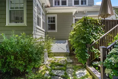 141 Coggeshall Avenue, Newport, RI 02840 - Photo 8